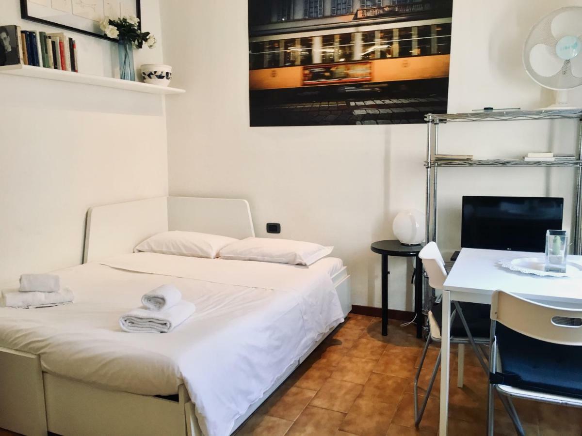 Cozy Central Studio - Porta Romana Lejlighed Milano Eksteriør billede